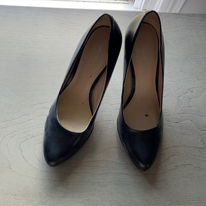 Nine West black heels